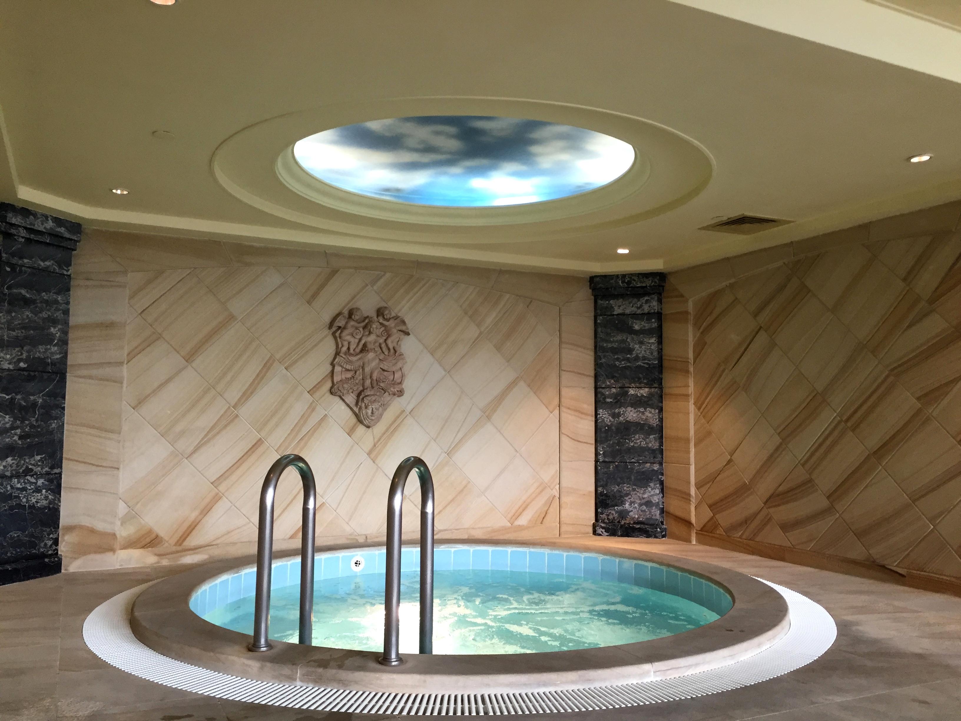 澳门置地广场酒店 外观 照片 A spa in the hotel